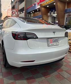 تێسلا مۆدێل 3